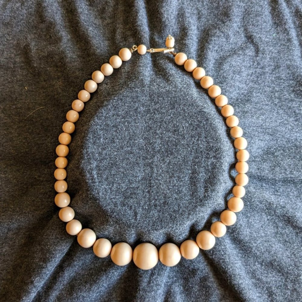 Light Peach Beaded Necklace